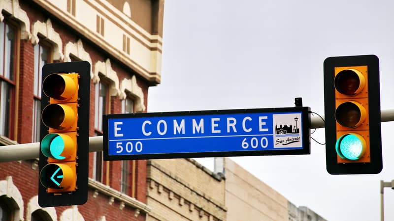 5 Online Shopping Trends E-Commerce Sites Should Capitalize On 5 Online Shopping Trends E-Commerce Sites Should Capitalize On